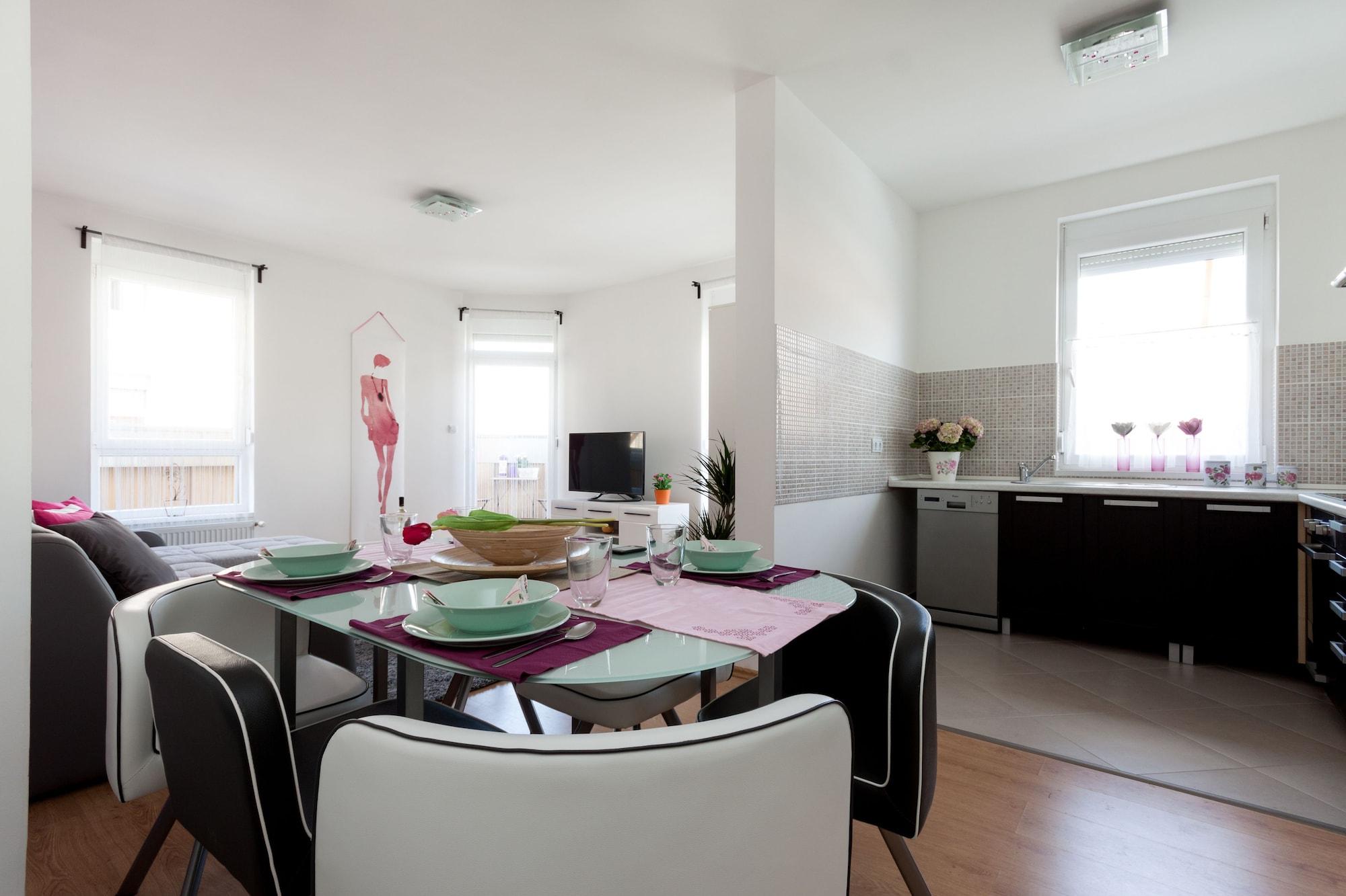 Grand Budapest Apartments Εξωτερικό φωτογραφία
