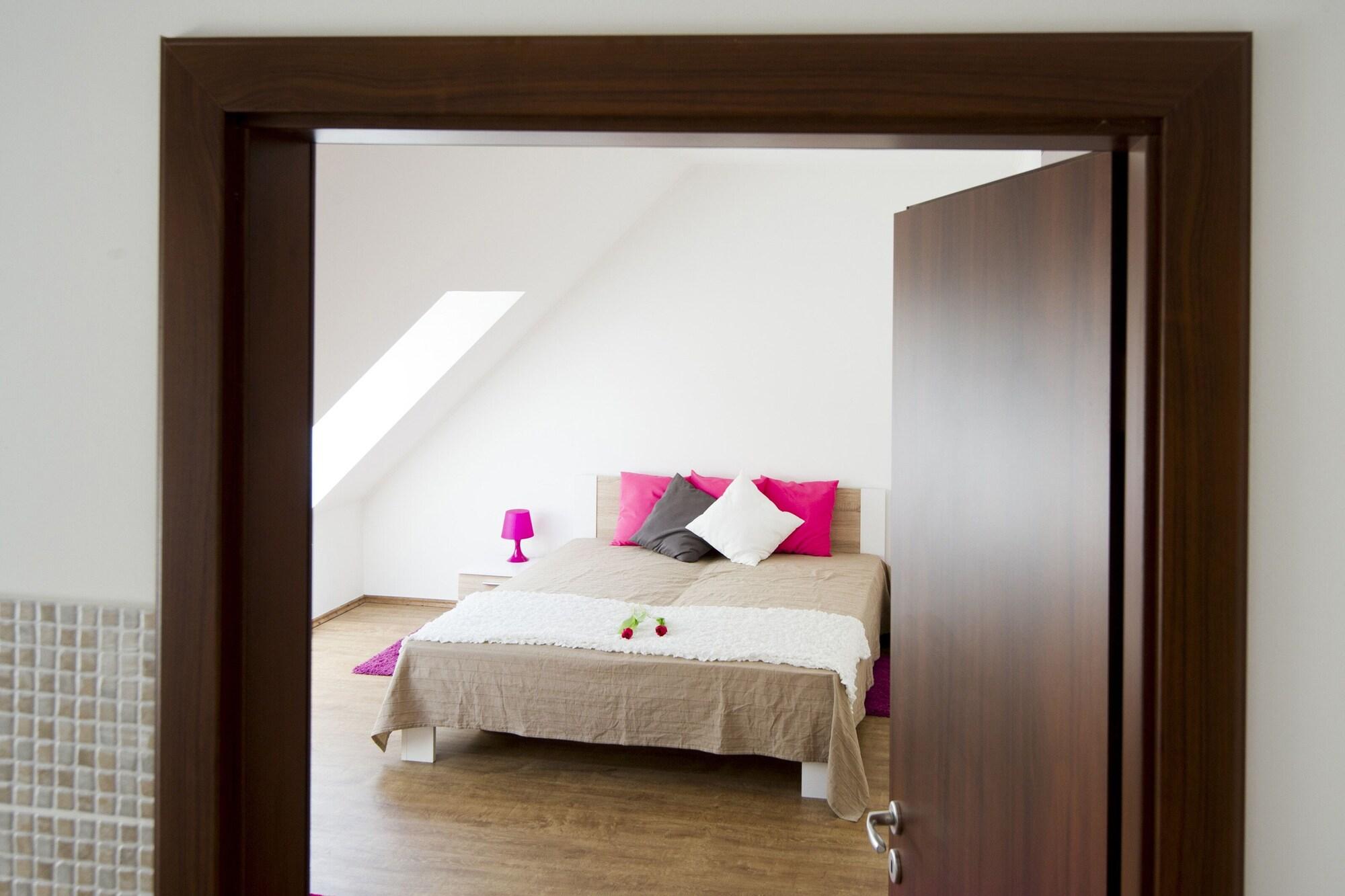 Grand Budapest Apartments Εξωτερικό φωτογραφία