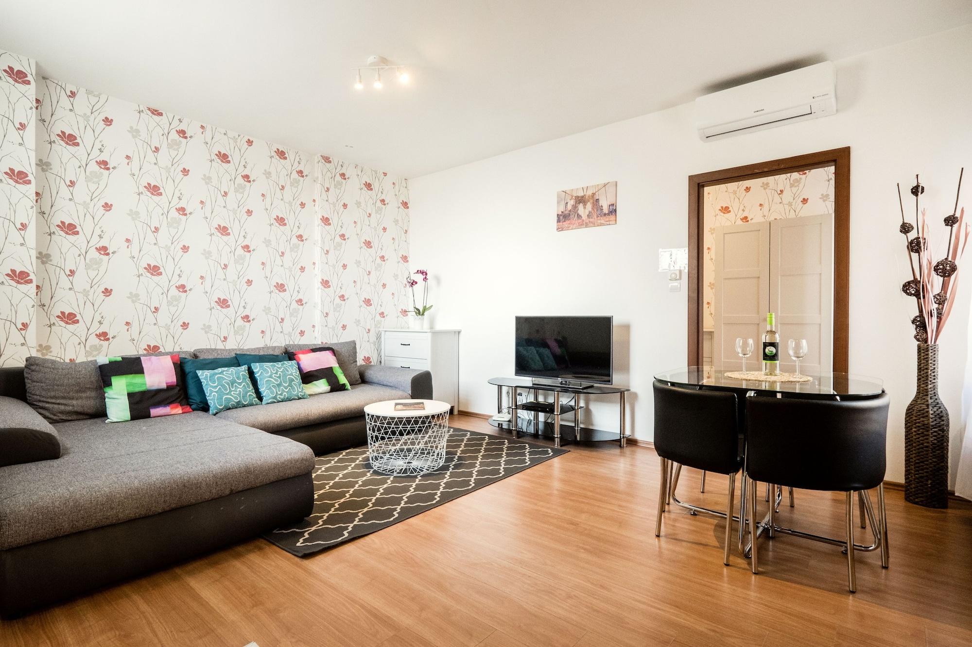 Grand Budapest Apartments Εξωτερικό φωτογραφία